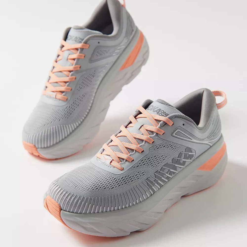 HOKA ONE ONE® Bondi 7 Women’s Sneaker - Picture 2 of 9